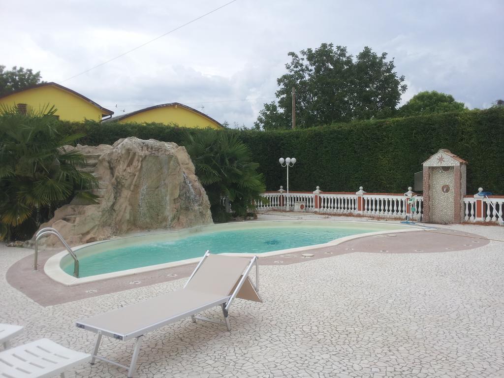 Borgo Dei Sensi Panzió Casumaro Kültér fotó